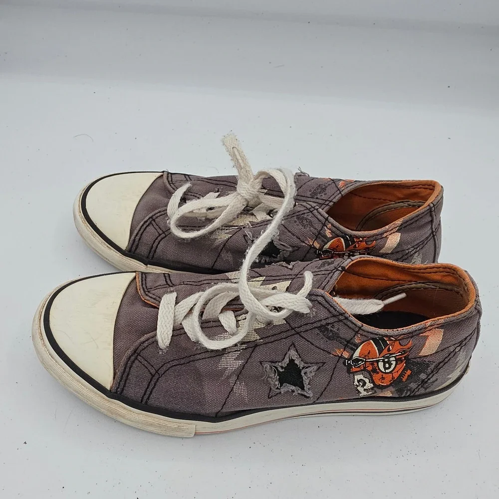 Converse One‎ Star Kids Low Top Sneakers Skull Star Skater Shoes Size 4